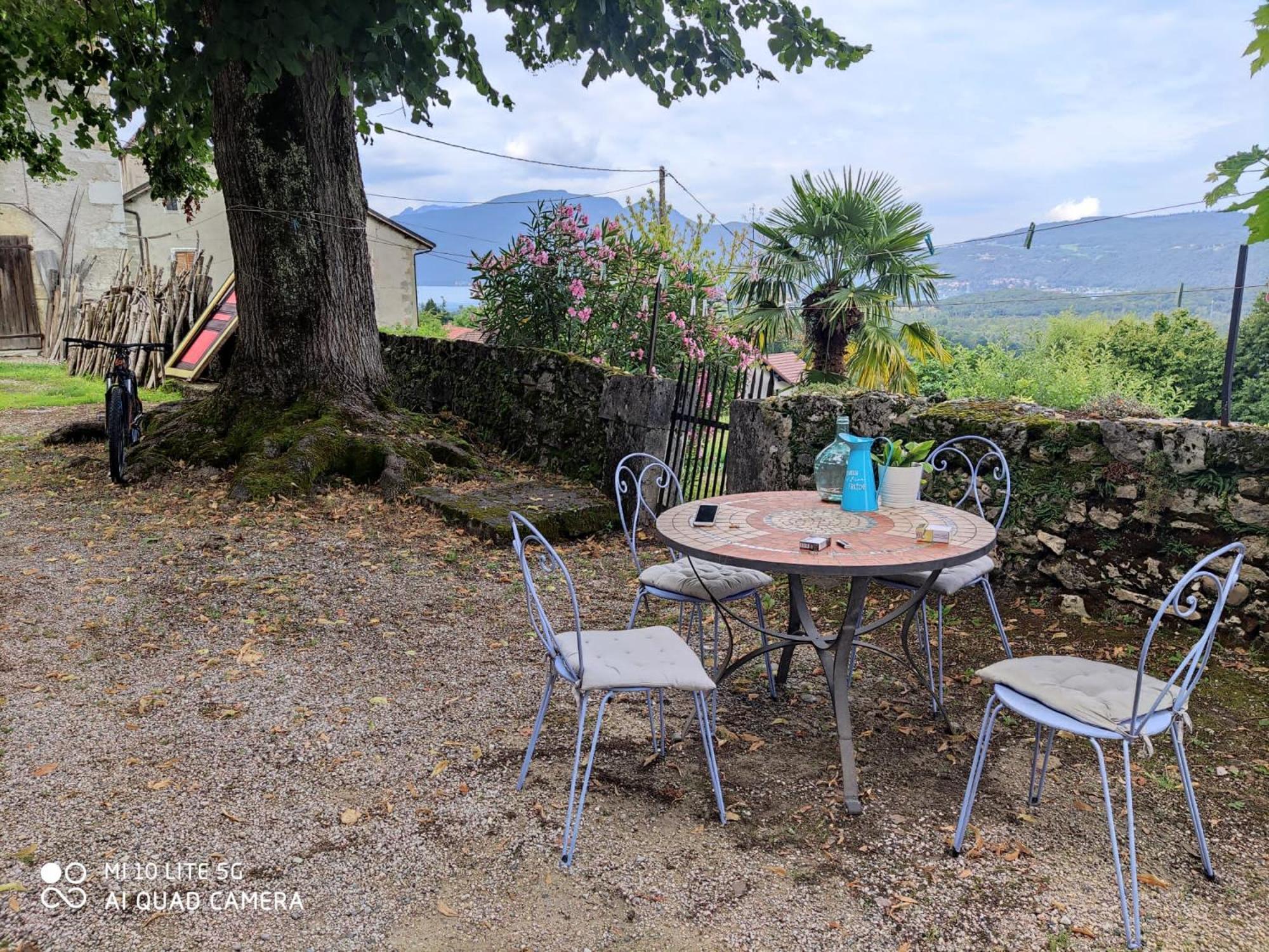 Du Vent Dans Les Arbres -120M2 Belle Vue Sur Le Lac Chindrieux Eksteriør billede